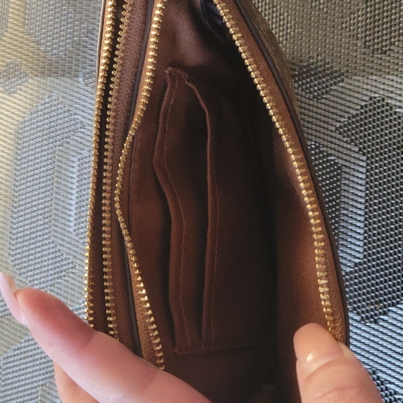Coach double zipper wristlet - Picture 4 of 6